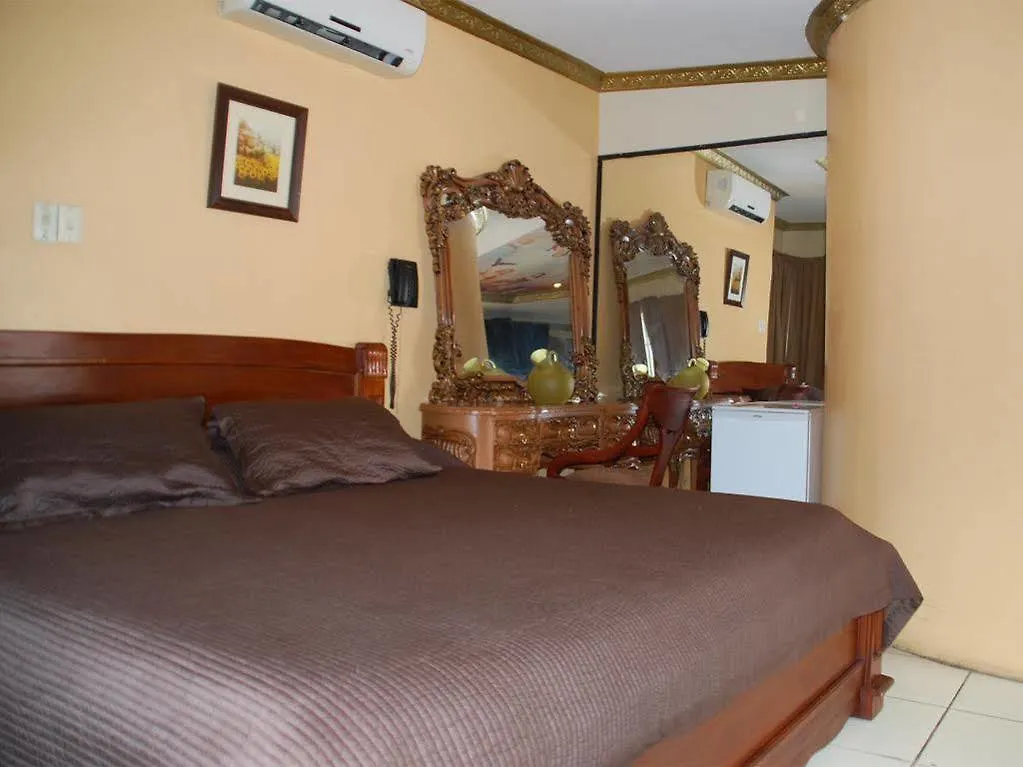 Hotel Ciudad Latin Palace Guayaquil